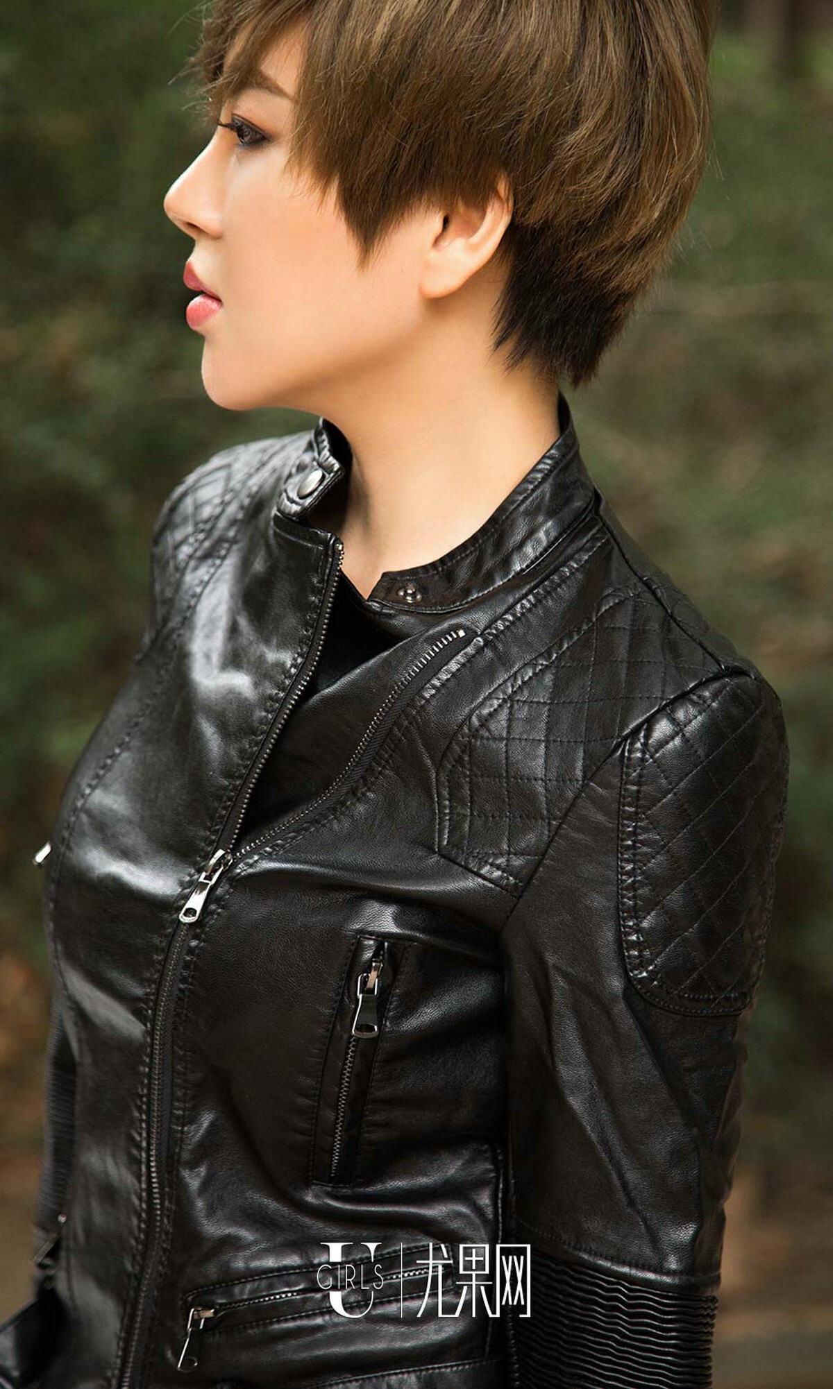 [Ugirls爱尤物]2017.03.22 No.672 素色曲线 金卓然